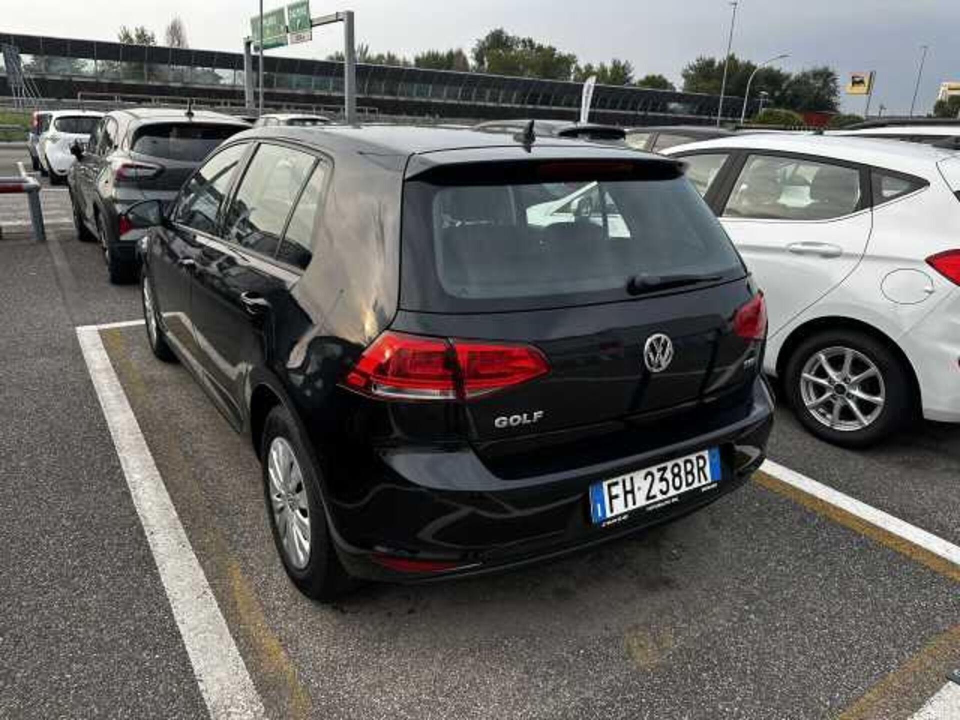 Volkswagen Golf 1.2l - Nero