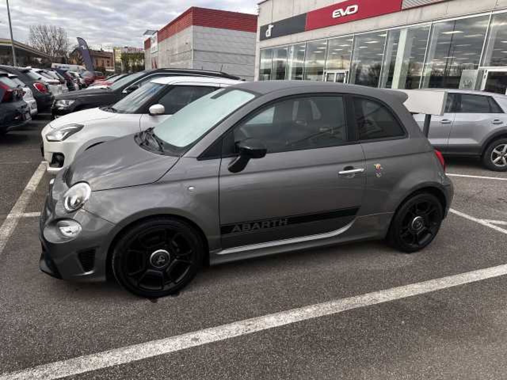 Abarth 595 1.4l - Grigio scuro