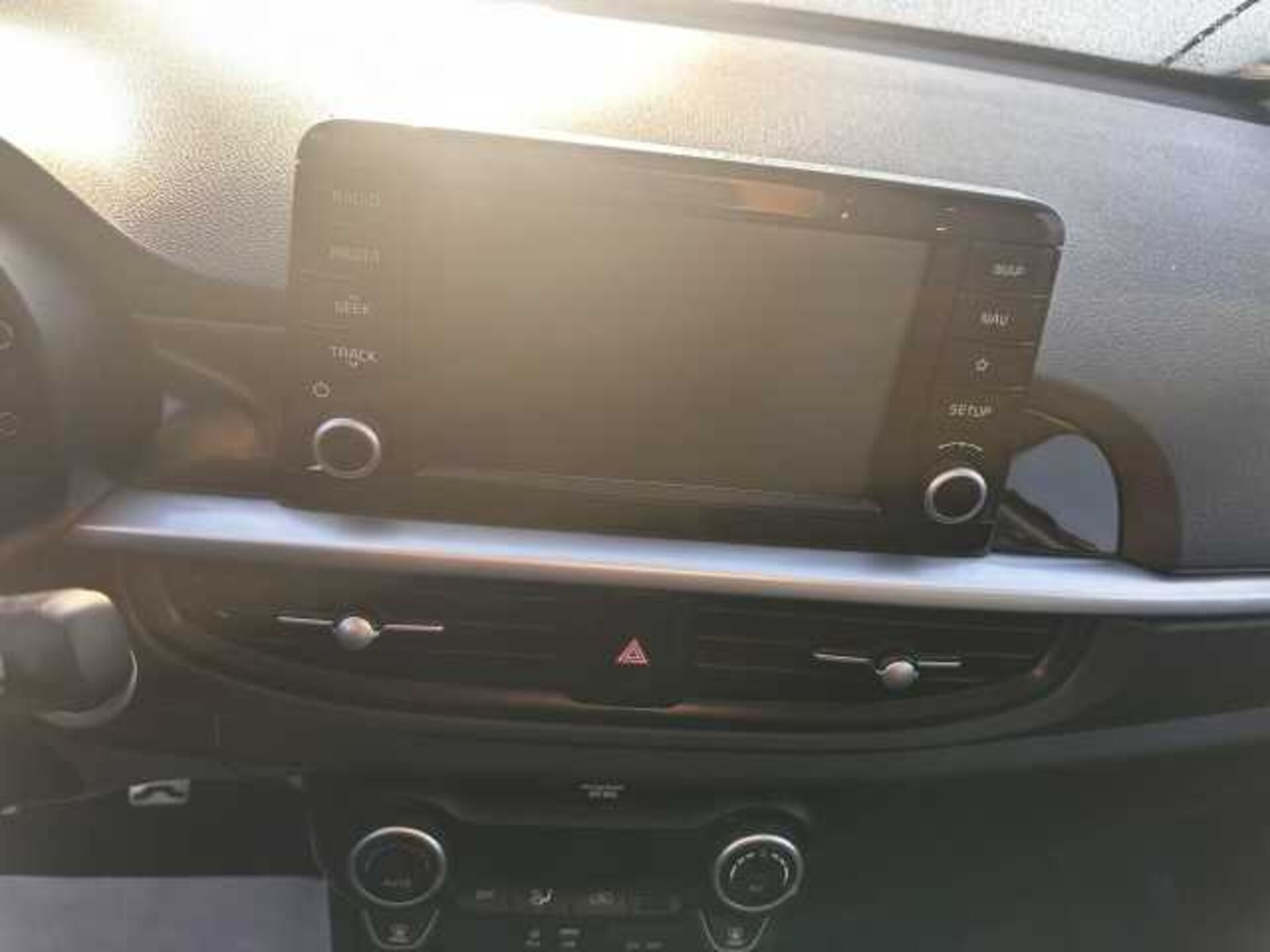 Kia Picanto 1.0l - Nero