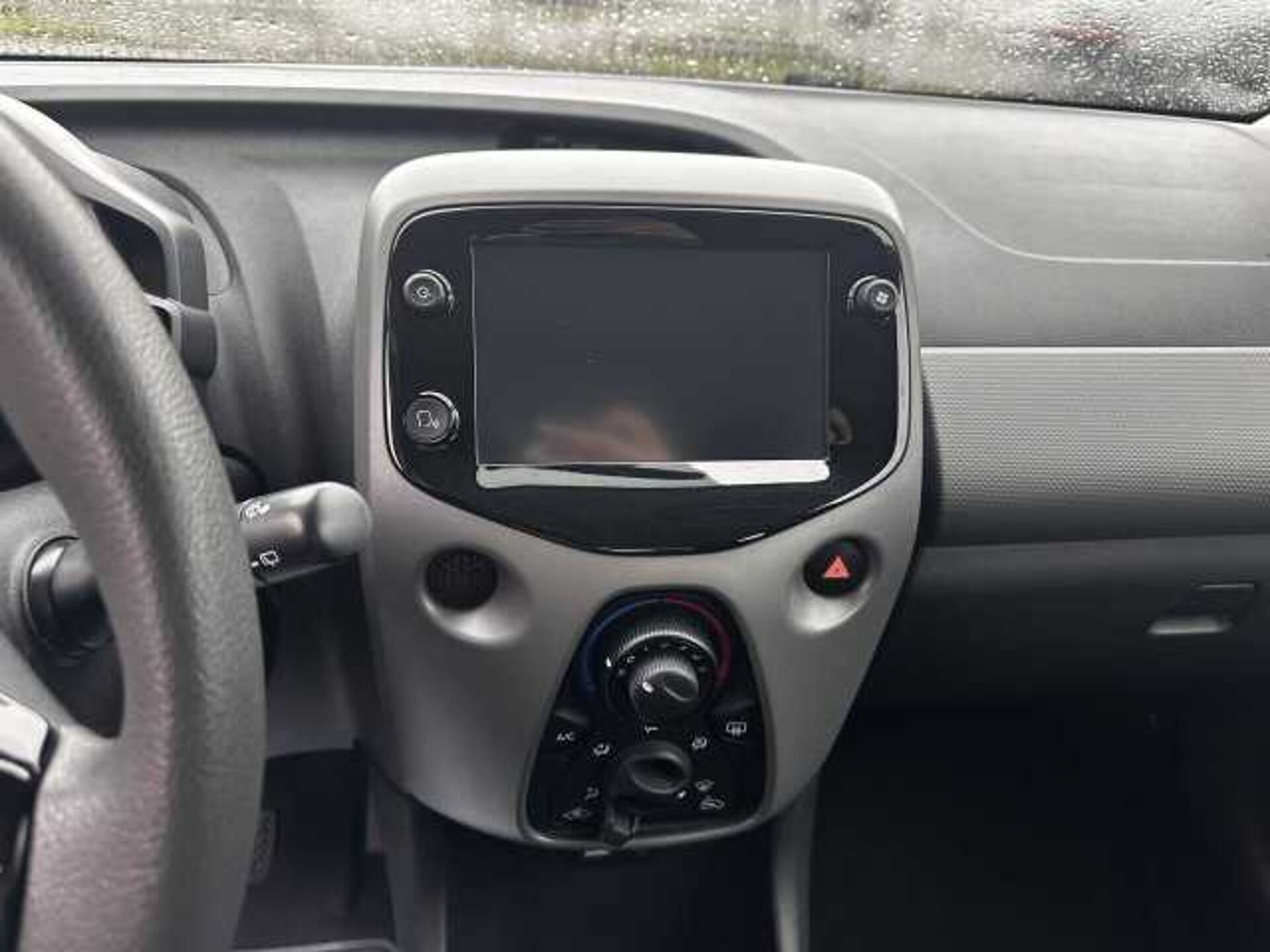 Peugeot 108 1.0l - Grigio scuro