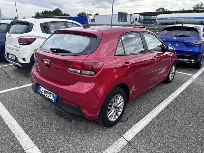 Kia Rio 1l