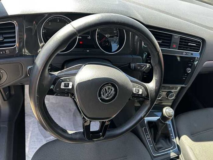 Volkswagen Golf 1.6l