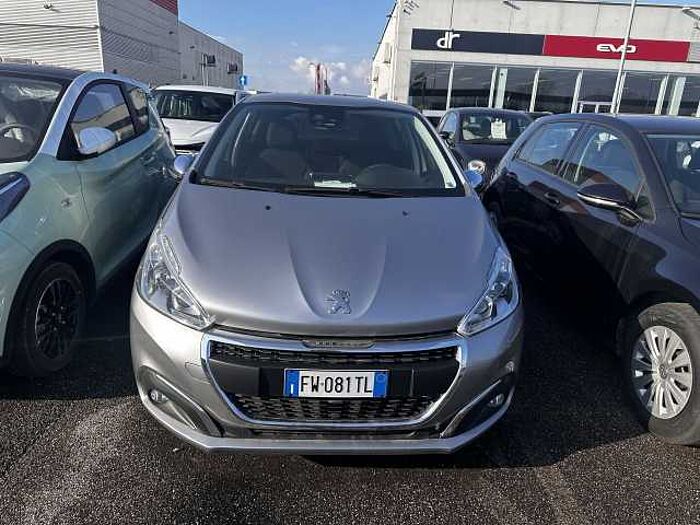 Peugeot 208 1.2l