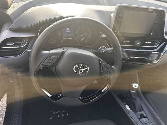 Toyota C-HR 1.8l