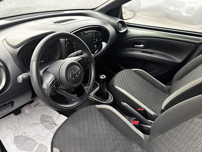Toyota Aygo X 1l