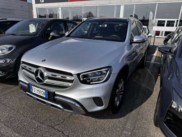 Mercedes-Benz GLC 200 2l