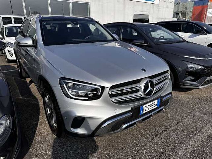 Mercedes-Benz GLC 200 2l