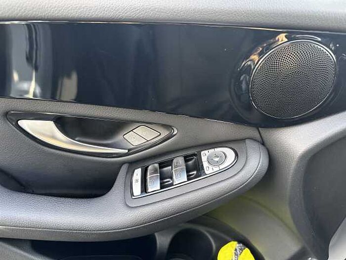 Mercedes-Benz GLC 200 2l