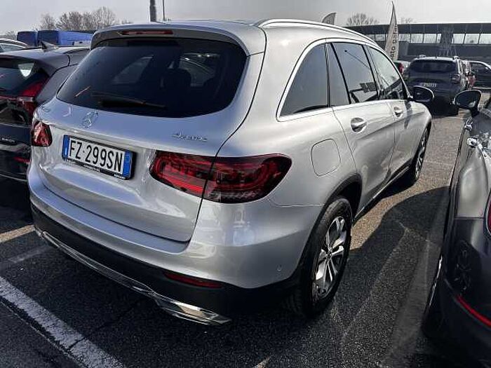 Mercedes-Benz GLC 200 2l