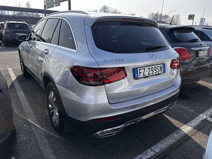 Mercedes-Benz GLC 200 2l