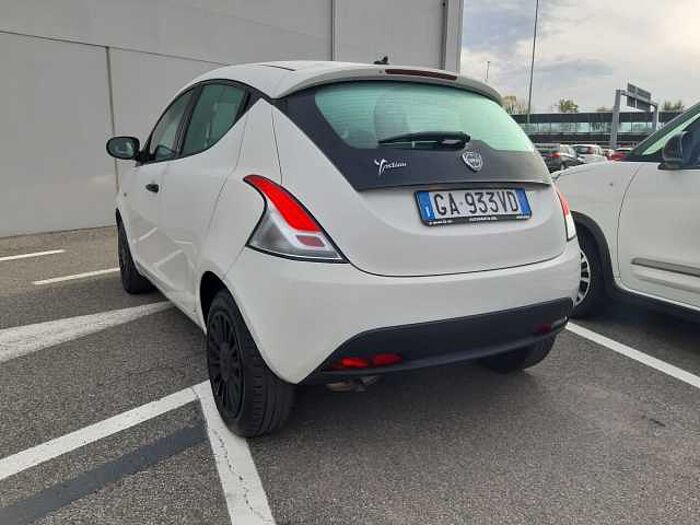 Lancia Ypsilon 1.2l