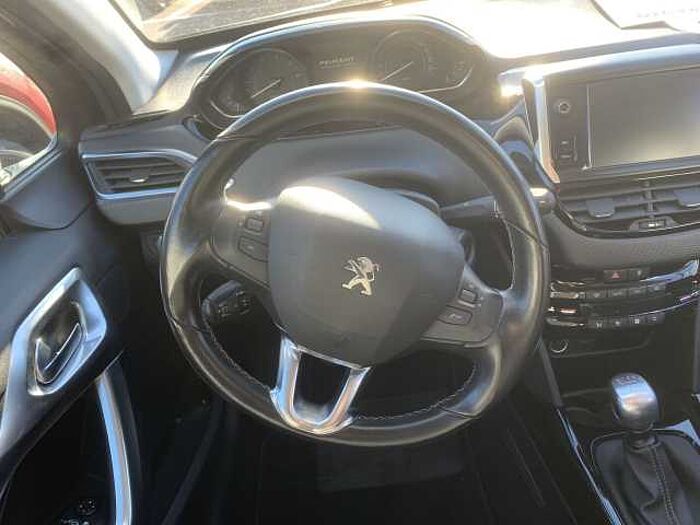 Peugeot 2008 1.2l