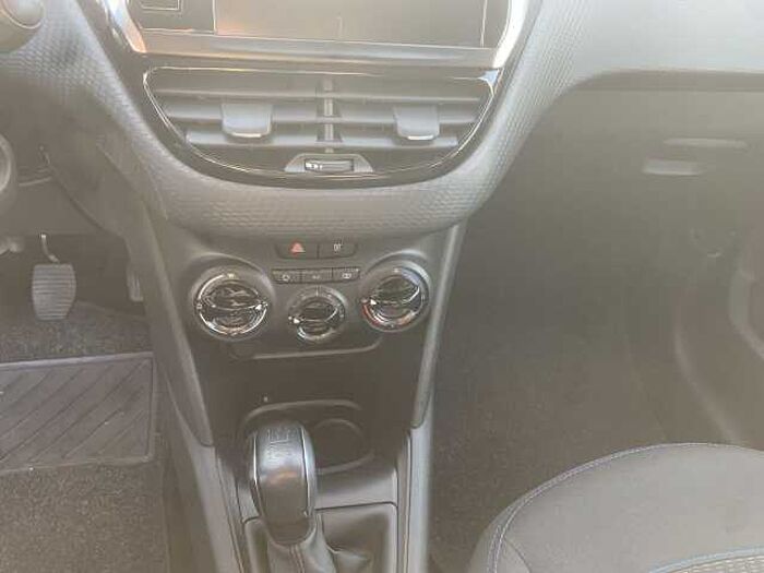 Peugeot 208 1.2l