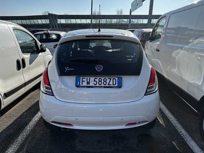 Lancia Ypsilon 1.2l